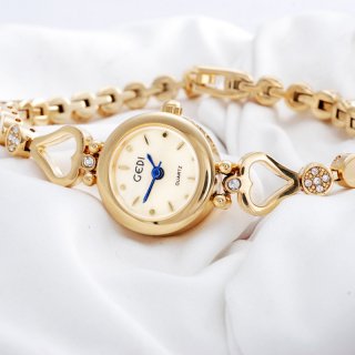 Fashion Watch with Yellow Gold Dial Quartz Bracelet Watch 67561