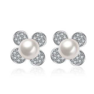 Luxury Trendy Top Quality Pearl Petals Flower Earring for women