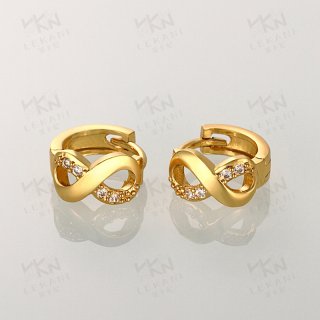 New Classic Diamond Earrings For Women KZCE045
